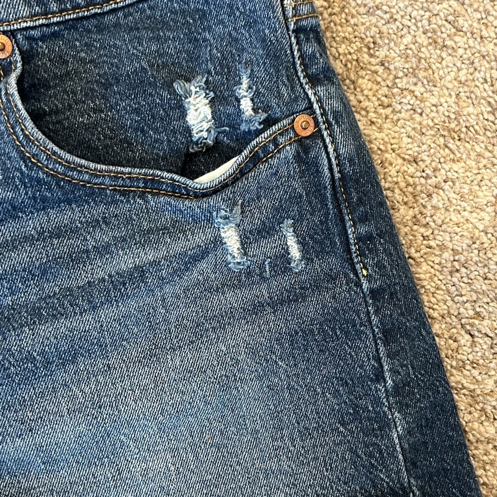 Levi’s 501 original button fly Jean cut off shorts. Classic American - Picture 2 of 11